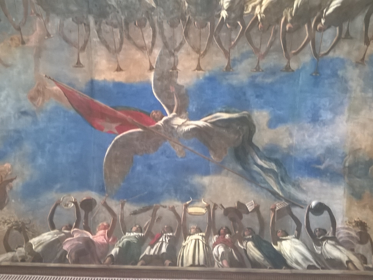 Die Deckenverzierung im Museo de la Revolución