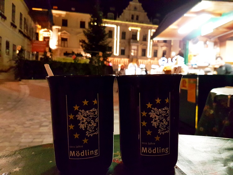 In Mödling gehts besinnlich zu, um in weihnachtliche Stimmung zu kommen.