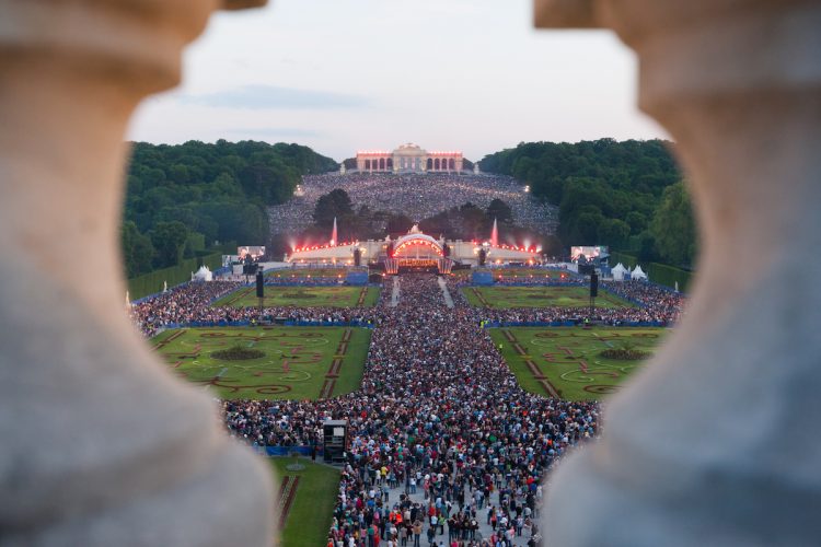 Sommernachts­konzert 2017: Die Wiener Philharmoniker in Schönbrunn