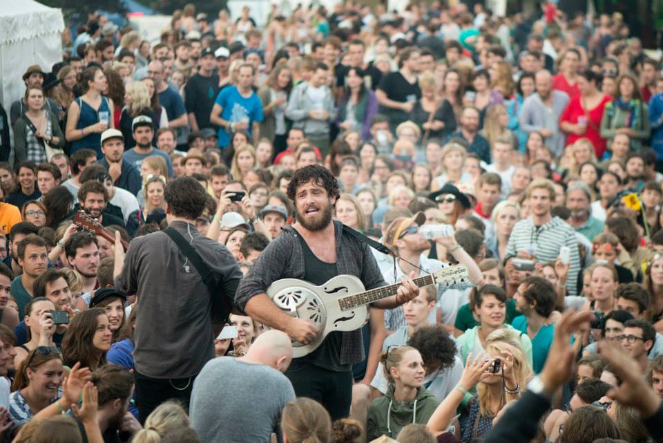 augustines, acoustic lakeside, festival