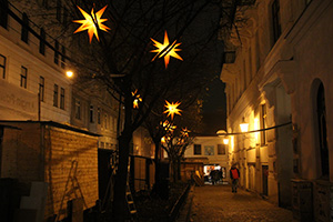 weihnachtsmarkt am spittelberg, weihnachtsmarkt, spittelberg, dekoration, gassen