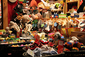 weihnachtsmarkt schloss schönbrunn, christkindlmarkt, schönbrunn, kinderspielzeug, spielzeug