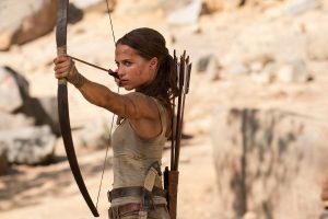 tomb raider kritik, tomb raider, lara croft, pfeil und bogen,