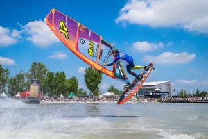 Surf Worldcup 2018, highlights, freestyle, surfer, strand, neusiedler see, neusiedl, bewerbe