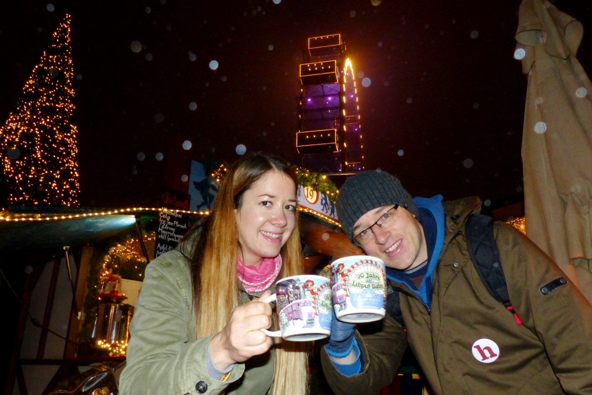 Wintermarkt am Riesenradplatz: Mehr Party als Weihnachtsflair