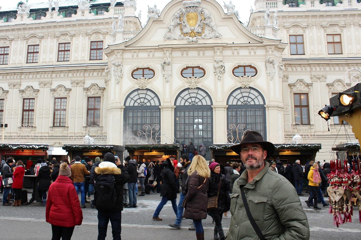 Christkindlmarkt Schloss Belvedere im Test – Punsch mit Stil