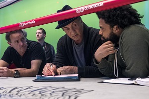 Sylvester Stallone, am Set von Creed 2, Regisseur Steven Caple Jr., 