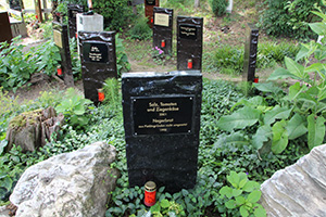 zotter, ideenfriedhof, grabstein, schokoladensorte, tiergarten