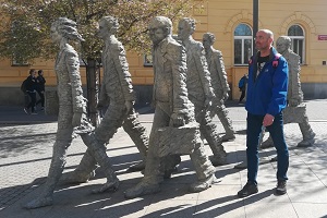 budweis, skulpturen, männer, aus stein