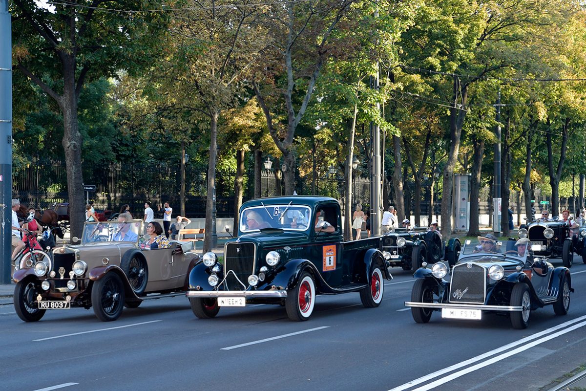 Vienna Classic Days 2019 – große Oldtimer-Schau mitten in Wien