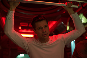 ad astra, zu den sternen, brad pitt, review, kritik, film