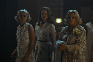 the chilling adventures of sabrina, staffel 3, kiernan shipka, hilda, lucy davis, zelda, miranda otto,