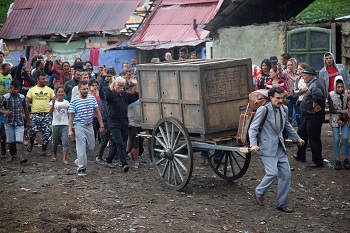 borat, sacha baron cohen, dorf, wagen