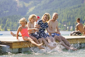 Familie am Erlaufsee