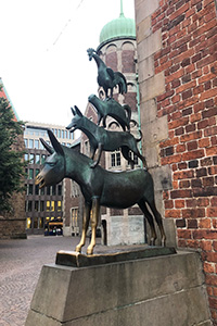 interrail, bremen, wahrzeichen, bremer stadtmusikanten