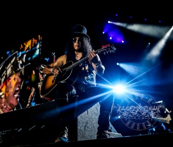 Konzert, Guns N'Roses Konzert Wien, Ernst Happel Stadion, Rock, Gitarre