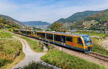 wachau, landschaft, zug