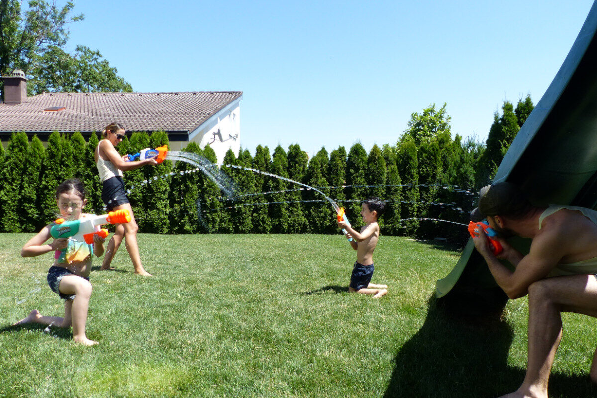 Wasserpistolen Test: 4 NERF Super Soaker im Vergleich