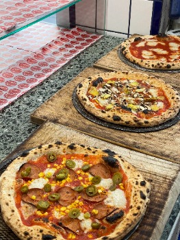 Pizza, vegan, 1070, italienisch