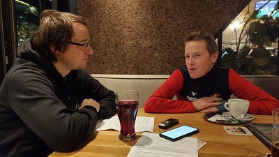 Andreas Goldberger beim Interview mit Christoph König im Restaurant Luftburg im Prater