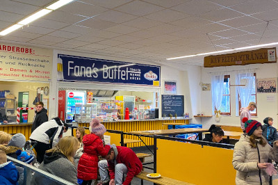 Kantine beim Eislaufplatz Krems