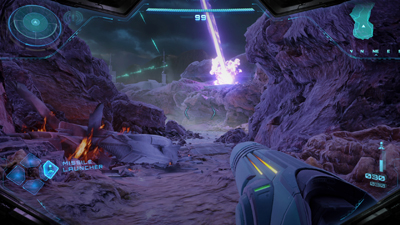 Samus sieht in Metroid Prime 4 aus der Egosicht einen violetten Laser, der in ein Gebirge schießt