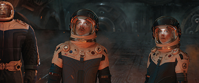 Ebon Moss-Bachrach als Ben Grimm/The Thing, Pedro Pascal als Reed Richards/Mister Fantastic und Vanessa Kirby als Sue Storm/Invisible Woman treffen auf den fiesen Galactus