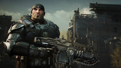 Dom hält eine Säge in Gears of War Reloaded und sieht in den Himmel