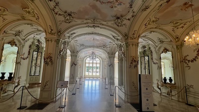 Sala Terrena von Schloss Esterháza in Fertöd.