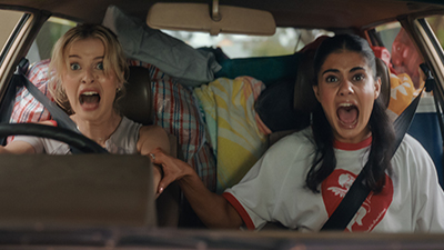 Asher Yasbincek und Ayesha Madon in dem Netflix Remake Heartbreak High