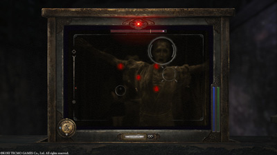 Ein Geist greift an, während die Camera Obscura die Schwachpunkte anzielt