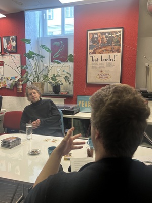 Austro-Sänger und Liedermacher Voodoo Jürgens im Interview mit Musikredakteur