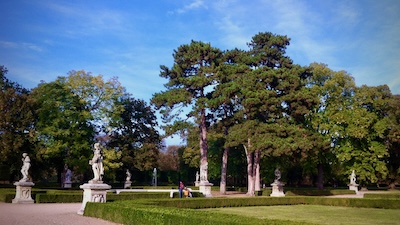 Das Gartenparterre von Schloss Slavkov u Brna / Austerlitz.