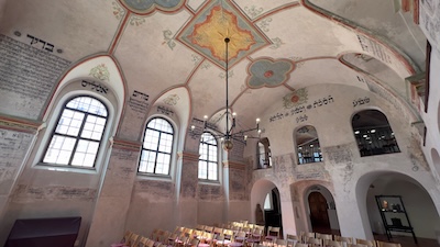 Das Innere der Hinteren (Neuen) Synagoge (Zadní Nová synagoga) von Třebíč.