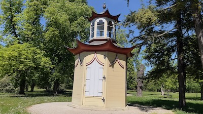 Der Chinesiche Pavillon im Schlosspark von Slavkov u Brna / Austerlitz.