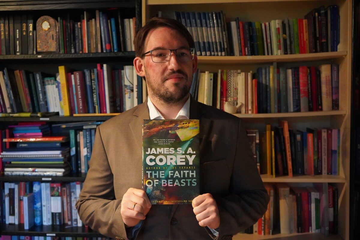 Der Glaube der Bestien von James Corey – Peters Buchtipp