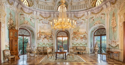 Repräsentationssaal von Schloss Vizovice, Tschechien